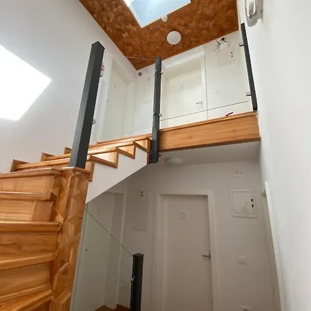 Via Flavia ゲストハウス