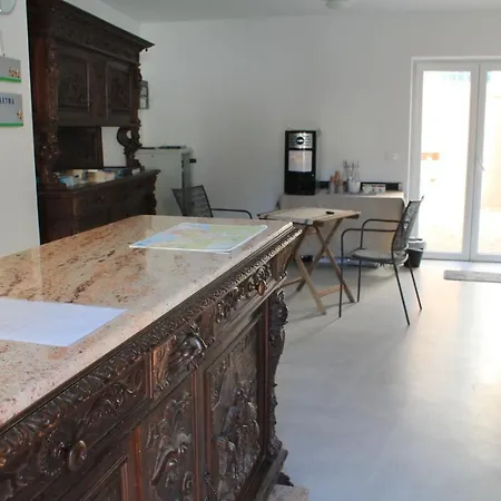 Via Flavia ゲストハウス